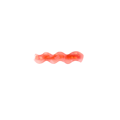 A dreamy wavy resin hair clip sprinkled with gold flakes — available in four soft‑girl colours. Cute, glossy, and perfect for everyday girly styling.