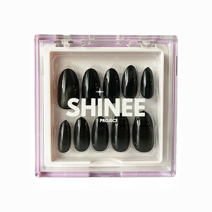 Your go to press on nails - best press on nails nz - almond shape nails - Black Oval