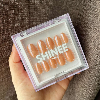 Your go to press on nails - best press on nails nz - almond shape nails - Caramel Glazed Oval