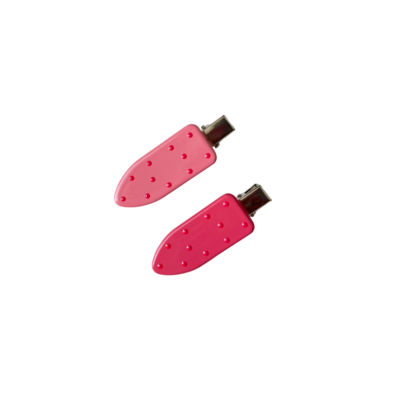 A simple and cute 2‑piece pink hair clip set featuring two pastel grip‑style clips in different shades of pink — perfect for soft‑girl, kawaii, and everyday styling.
