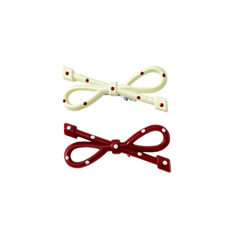 A super cute duo of glossy bow hair clips —-available in White & Red or Pink tones. Perfect for soft‑girl, kawaii, and everyday girly hairstyles.