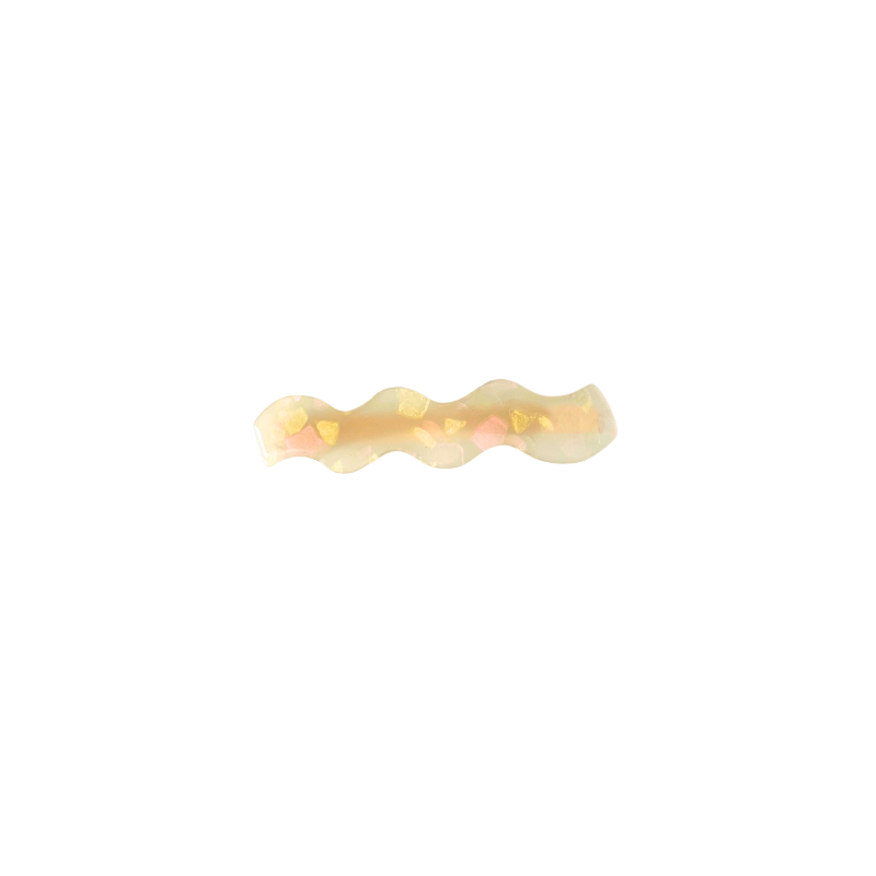 A dreamy wavy resin hair clip sprinkled with gold flakes — available in four soft‑girl colours. Cute, glossy, and perfect for everyday girly styling.