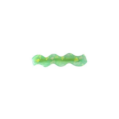 A dreamy wavy resin hair clip sprinkled with gold flakes — available in four soft‑girl colours. Cute, glossy, and perfect for everyday girly styling.